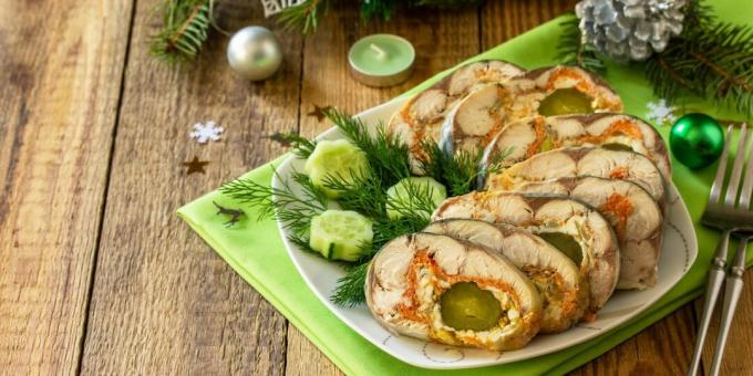 Makrelenbrötchen mit eingelegten Gurken