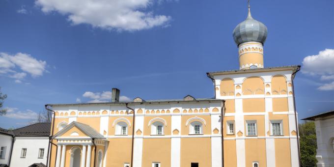 Varlaam-Khutynsky Spaso-Preobrazhensky-Kloster und das Grab von Gabriel Derzhavin