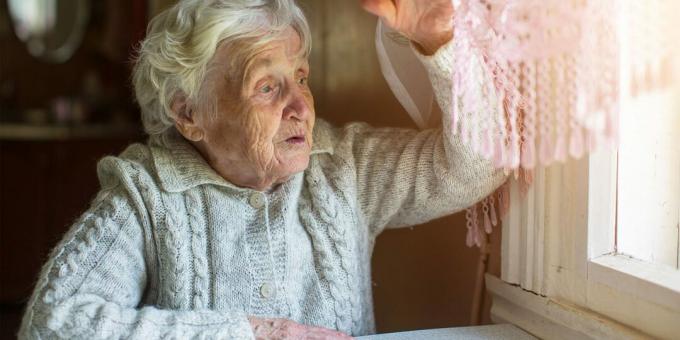 Unterstützung älterer Menschen bei der Organisation ihres Alltags: Lösen Sie das Problem der schlechten Lichtverhältnisse