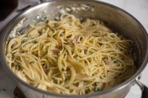 Schnell Abendessen Option: Pasta Carbonara für 15 Minuten
