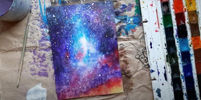 Wie man Raum in Aquarell malt: skizzieren Sie die Sterne