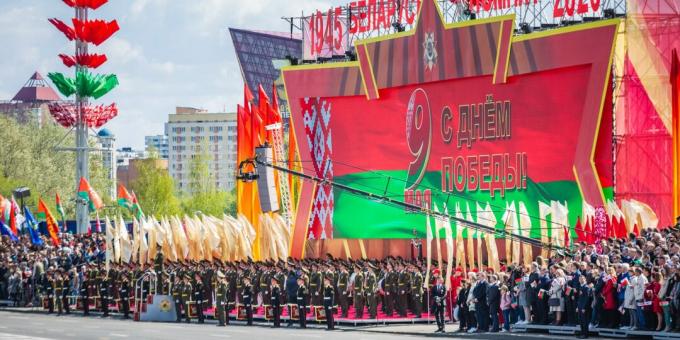Parade zu Ehren des 75. Jahrestages des Sieges in Minsk