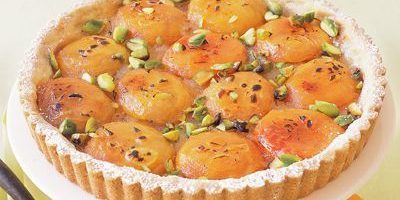 Kuchen mit Aprikosen: Sandkuchen mit Aprikosen und Pistazien