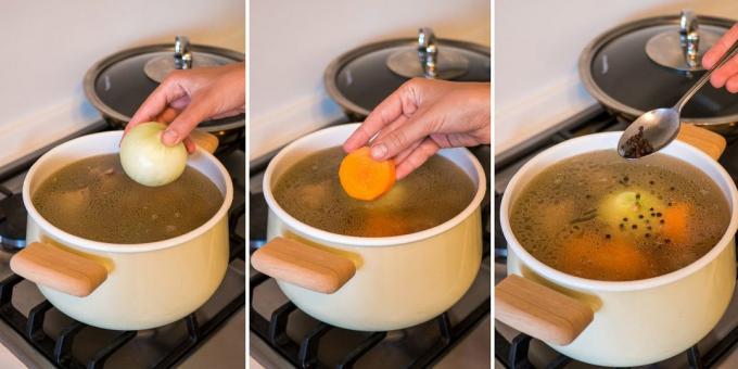 Wie Hühnersuppe kochen: Brühe, fügen Sie die Karotten, Zwiebeln und Paprika