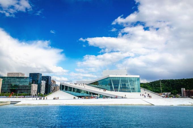 Europäische Architektur: Opernhaus in Oslo
