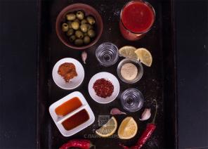 Wie kochen Cocktail „Bloody Mary“