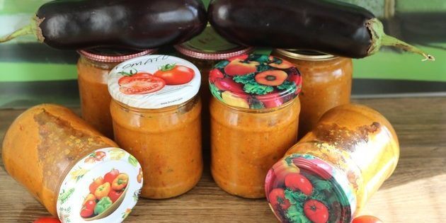 Aubergine: Kaviar aus gerösteten Auberginen mit Tomaten, Möhren und Paprika