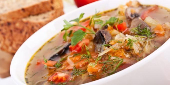 Wie die Suppe mit Pilzen kochen und Fisch