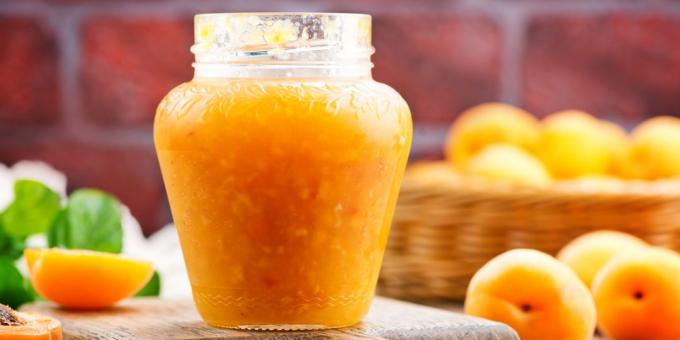 Marmelade aus Aprikosen, Karotten und Ingwer