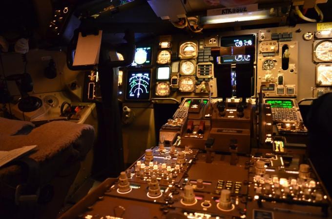 Andrew Gromozdin Pilot "Boeing" über Gadgets