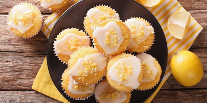 Zitrone Muffins mit saurer Sahne