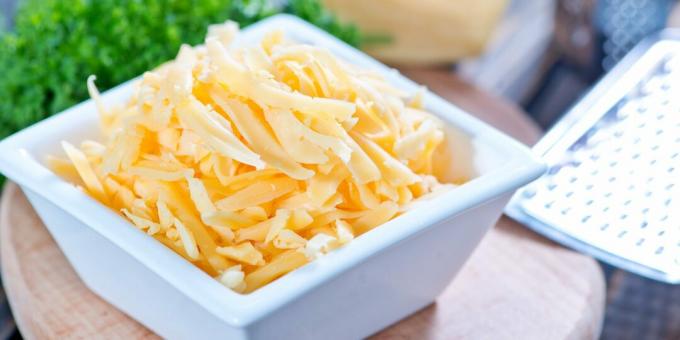 Chebureks mit Käse: ein einfaches Füllrezept