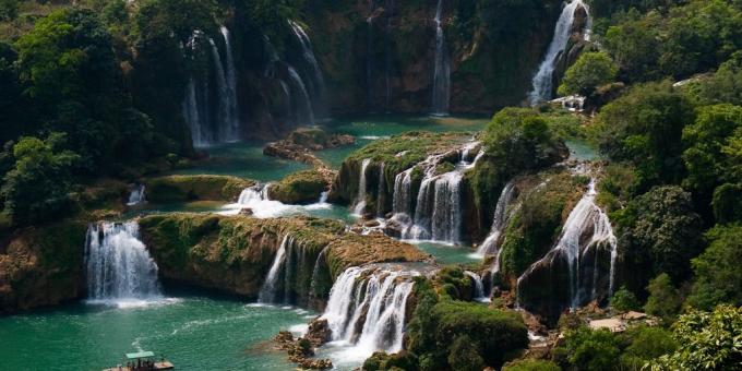 Asian Gebiet zieht wissentlich Touristen: Verbot Gioc-detian fällt Wasserfall, Vietnam, China
