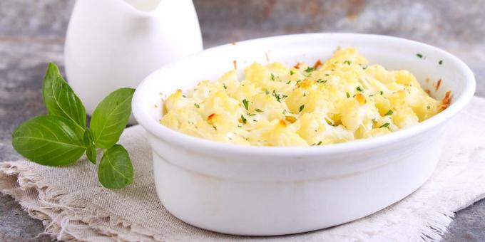 Blumenkohl im Ofen mit Sauerrahm, Mayonnaise und Eiern: das beste Rezept