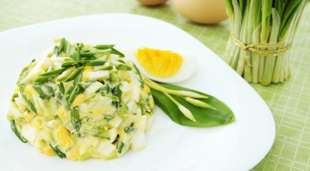 Klassischer Eiersalat mit Frühlingszwiebeln 