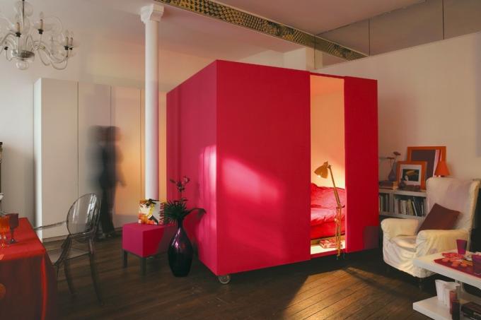 Design-Studio-Wohnung: Schlafzimmer-cube