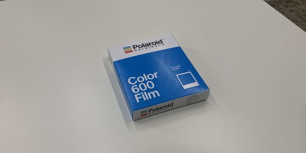 Lieferung Mainbox: Polaroid