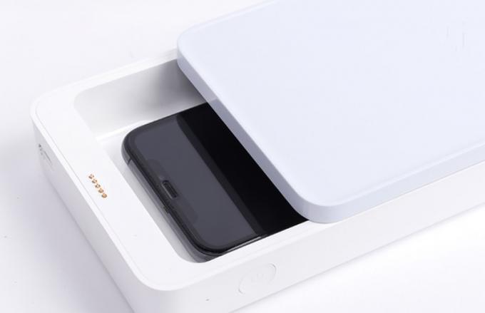 Xiaomi stellte einen Fall für die Desinfektion von Smartphones und anderen Geräten vor