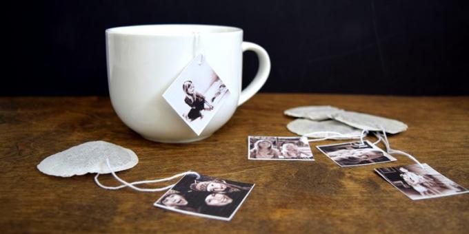 Geschenke am 8. März mit seinen Händen: Teebeutel mit Bildern