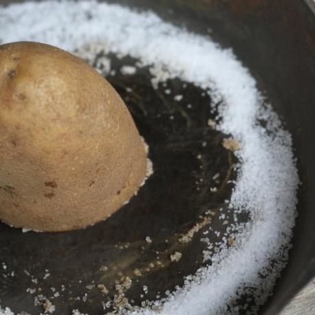 Wie wird man den Rost zu befreien: Kartoffeln