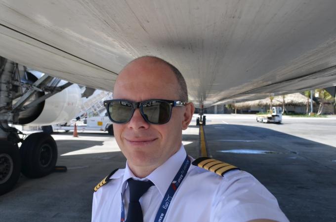 Andrew Gromozdin Pilot "Boeing" on demand Beruf