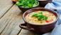 Suppe mit Quinoa, Truthahn, Erbsen und Spinat