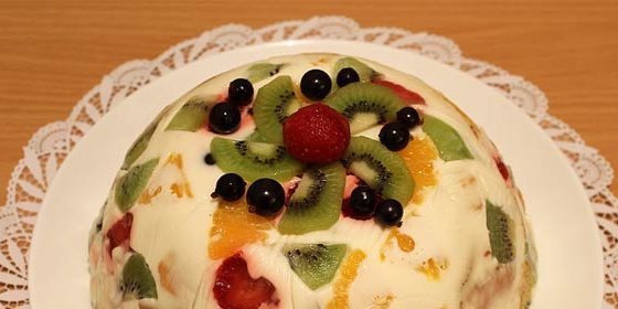 Jelly Kuchen „Broken glass“ mit Früchten