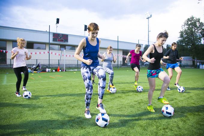 „Ich schaffe mir“: Ausbildung Fußball