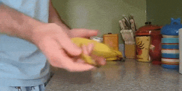 wie eine Banane öffnen