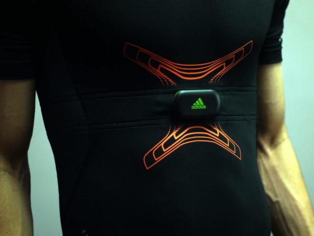 miCoach Shirt mit Cardiosensor