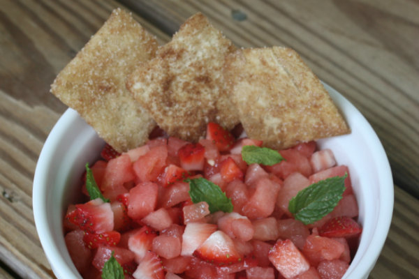Watermelon-Erdbeer-Minze-Salsa