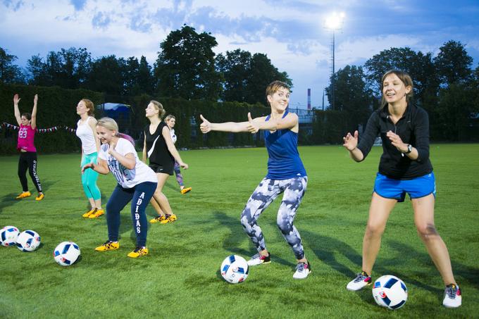 „Ich schaffe mir“: Arbeit mit dem Ball