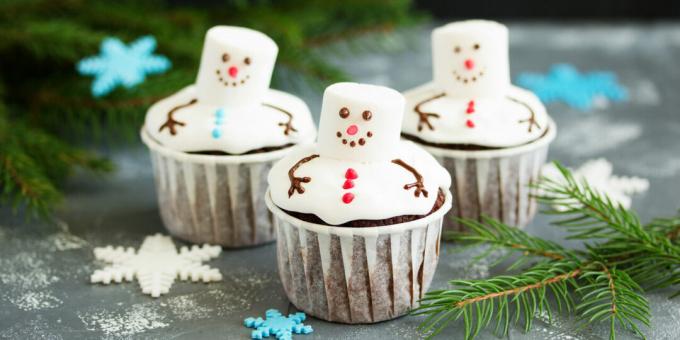 Neujahrs-Cupcakes „Schneemänner“
