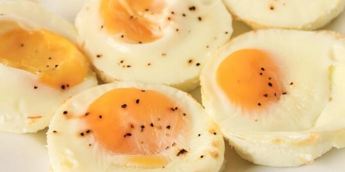 Einfache Eier im Ofen gebacken