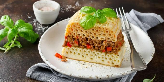 Pastizio – griechische Lasagne
